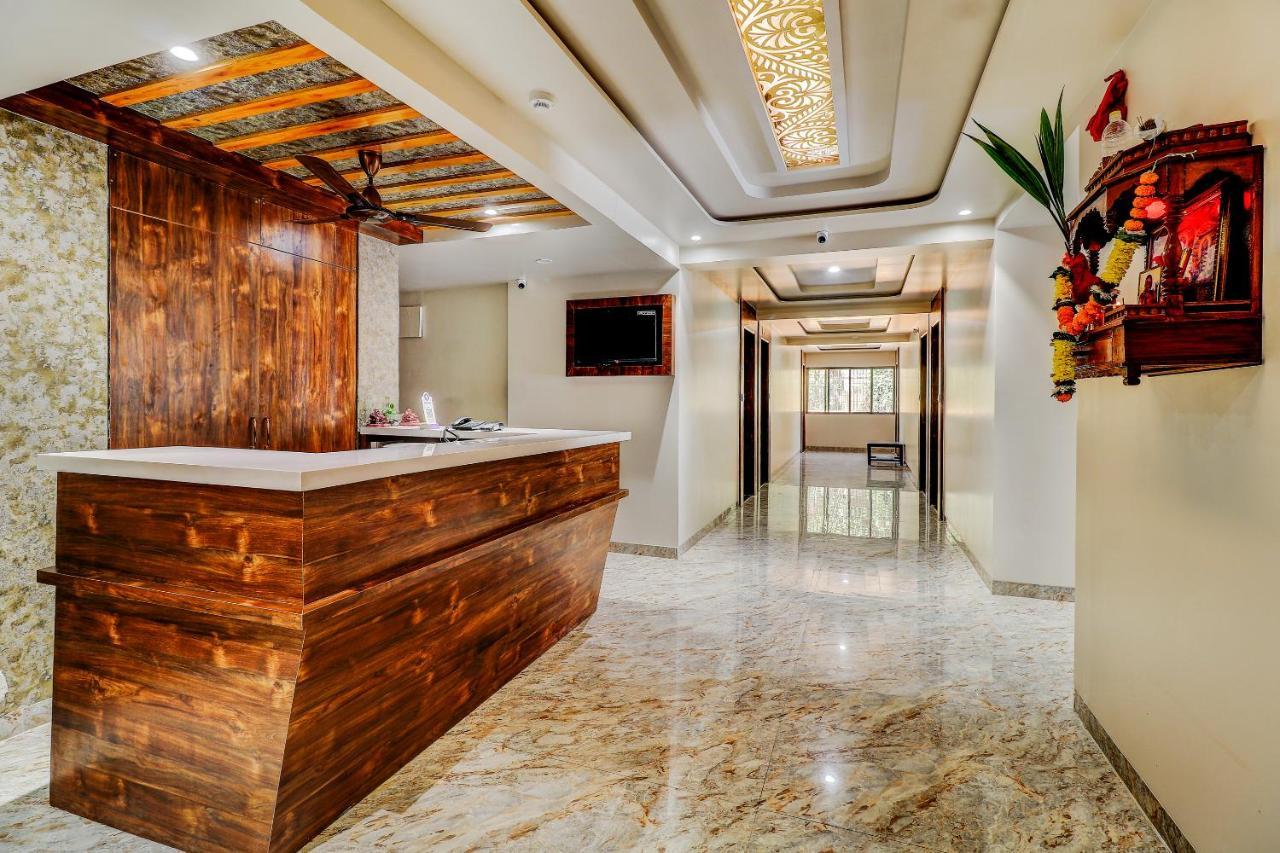 Hotel Apratim Lodging & Boarding Ulhasnagar Exterior photo